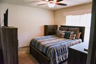 8943 Gatewood Cir, Jonesboro, GA 30238 - Photo 13