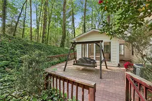 6757 Riverside Dr, Atlanta, GA 30328 - Photo 39