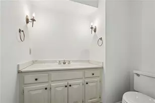 6757 Riverside Dr, Atlanta, GA 30328 - Photo 21