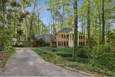 6757 Riverside Drive, Atlanta, GA 30328 - Photo 3