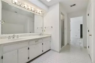 6757 Riverside Dr, Atlanta, GA 30328 - Photo 27