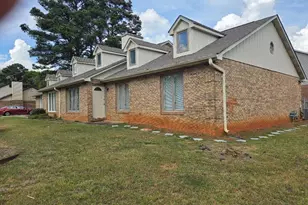 2120 Fieldstone View SE, Conyers, GA 30013 - Photo 1