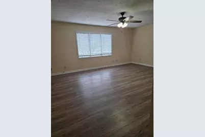 2120 Fieldstone View SE, Conyers, GA 30013 - Photo 5
