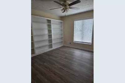 2120 Fieldstone View SE, Conyers, GA 30013 - Photo 9