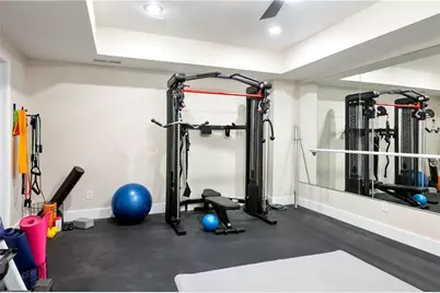 582 Charles Ave, Atlanta, GA 30308 - Photo 29