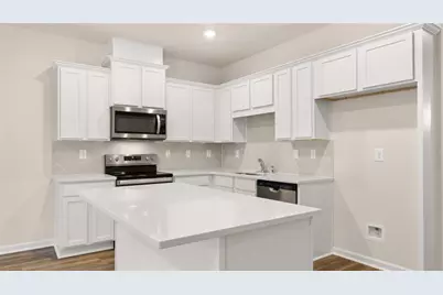 208 Kenmore Circle, Perry, GA 31069 - Photo 1