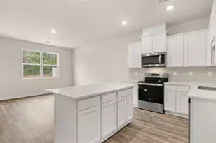 208 Kenmore Cir, Perry, GA 31069 - Photo 5