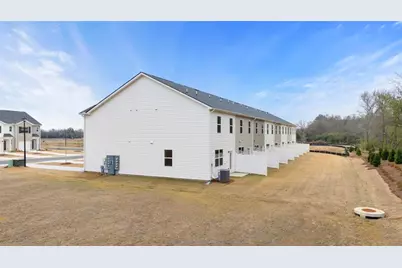 208 Kenmore Circle, Perry, GA 31069 - Photo 5