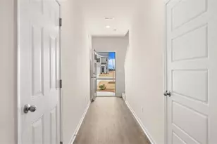 208 Kenmore Cir, Perry, GA 31069 - Photo 3