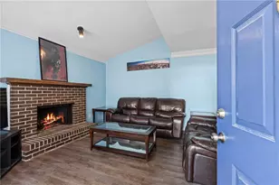 547 Picketts Bend Cir, Marietta, GA 30008 - Photo 5