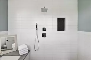 635 Bonaventure Ave NE, Atlanta, GA 30306 - Photo 43