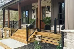 1050 Rainbow Cir, Cleveland, GA 30528 - Photo 3