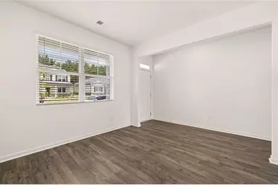 8569 Secretariat Drive, Lithonia, GA 30058 - Photo 5