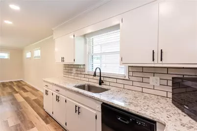 3085 Hope Street, Hapeville, GA 30354 - Photo 9