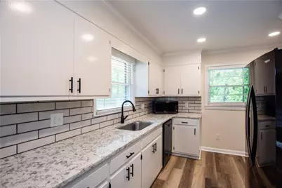 3085 Hope Street, Hapeville, GA 30354 - Photo 7