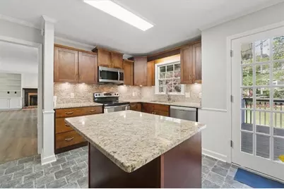 1825 Bridle Ridge Trace, Roswell, GA 30075 - Photo 11