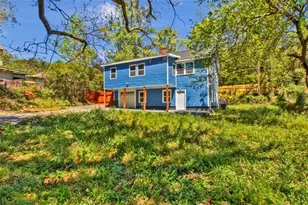 2172 Ben Hill Rd, East Point, GA 30344 - Photo 29