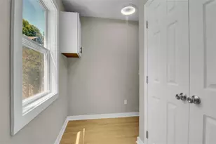 2172 Ben Hill Rd, East Point, GA 30344 - Photo 13