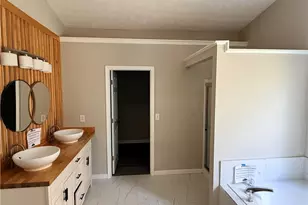 3011 Maple Cove Ct, Loganville, GA 30052 - Photo 7