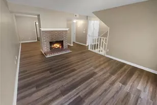 688 Stratford Green, Avondale Estates, GA 30002 - Photo 5