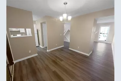 688 Stratford Green, Avondale Estates, GA 30002 - Photo 7