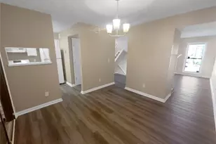 688 Stratford Green, Avondale Estates, GA 30002 - Photo 7