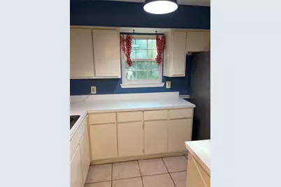 383 Leisure Court SW, Marietta, GA 30064 - Photo 9