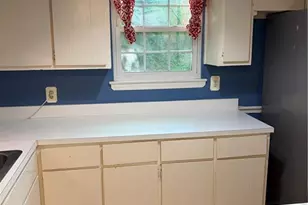 383 Leisure Ct SW, Marietta, GA 30064 - Photo 9