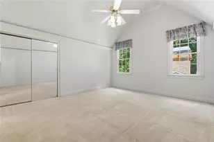 221 Southern Hill Dr, Johns Creek, GA 30097 - Photo 37