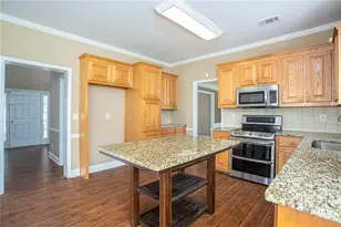 1098 Fountain Lakes Ct, Lawrenceville, GA 30043 - Photo 17