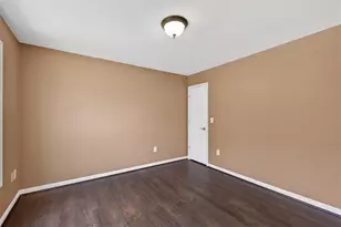 6085 Lake Windsor Pkwy, Buford, GA 30518 - Photo 25