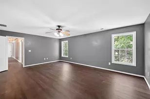 6085 Lake Windsor Pkwy, Buford, GA 30518 - Photo 29
