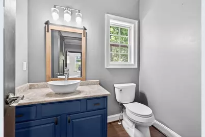 6085 Lake Windsor Parkway, Buford, GA 30518 - Photo 17