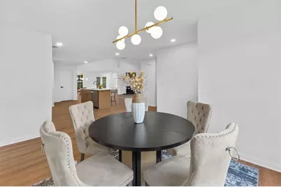 10322 Deep Creek Cv, Atlanta, GA 30291 - Photo 7