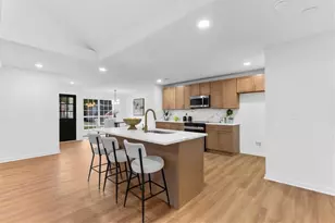 10322 Deep Creek Cove, Atlanta, GA 30291 - Photo 9