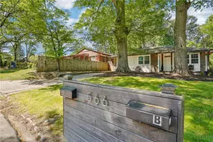 566 Woods Dr NW, Atlanta, GA 30318 - Photo 47