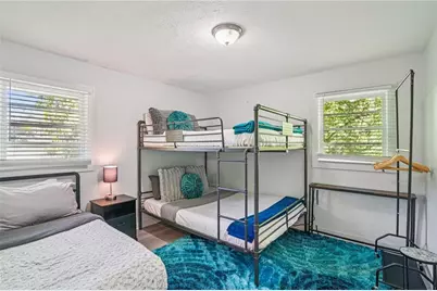 566 Woods Drive NW, Atlanta, GA 30318 - Photo 37