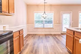 2046 Barberry Dr, Buford, GA 30519 - Photo 9