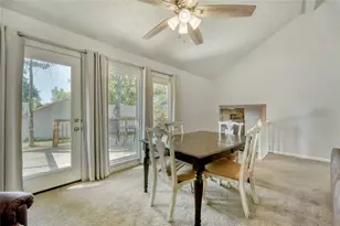 11 Parkmont Dr, Roswell, GA 30076 - Photo 9