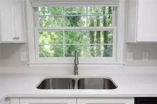 1317 Cedar Heights, Stone Mountain, GA 30083 - Photo 15