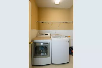 350 Scarborough Way, Johns Creek, GA 30022 - Photo 13