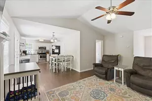 101 Brookcliff Ct, Temple, GA 30179 - Photo 3