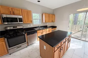 403 Clearstream Ln, Austell, GA 30168 - Photo 9