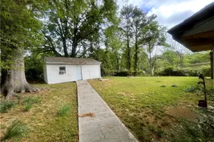 471 Ridgecrest Dr, Riverdale, GA 30274 - Photo 7