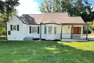 1093 Enota Ave NE, Gainesville, GA 30501 - Photo 1