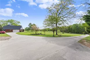 4841 Cobb Griffin, Gillsville, GA 30543 - Photo 11