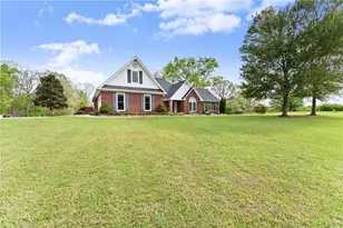 4841 Cobb Griffin, Gillsville, GA 30543 - Photo 5