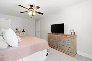 552 Broughton Dr, Canton, GA 30114 - Photo 17