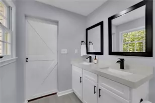 210 Suburban Dr NE, Kennesaw, GA 30144 - Photo 29