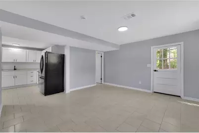 210 Suburban Drive NE, Kennesaw, GA 30144 - Photo 35